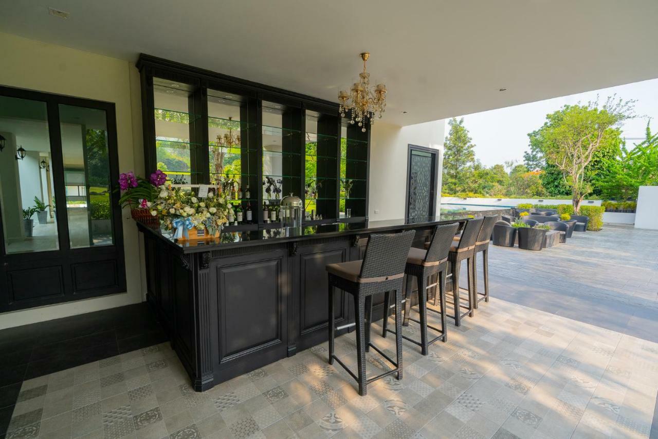 Merchant Villa Chiang Mai Extérieur photo