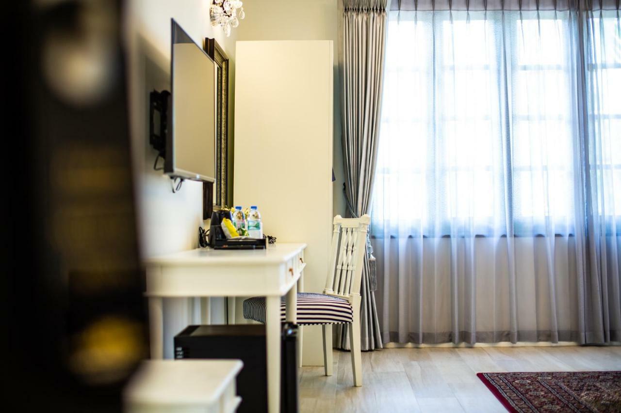 Merchant Villa Chiang Mai Extérieur photo